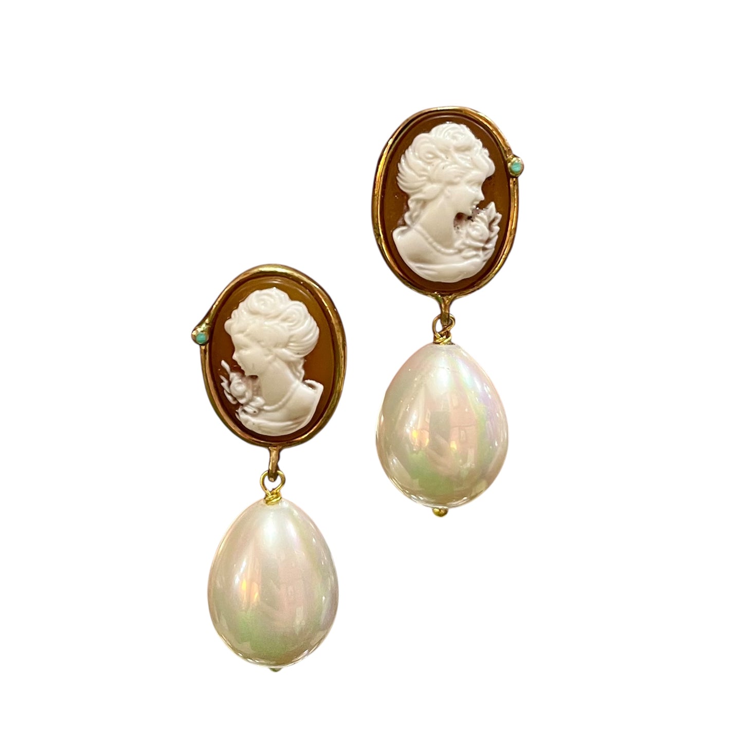 Orecchini cammeo e perle