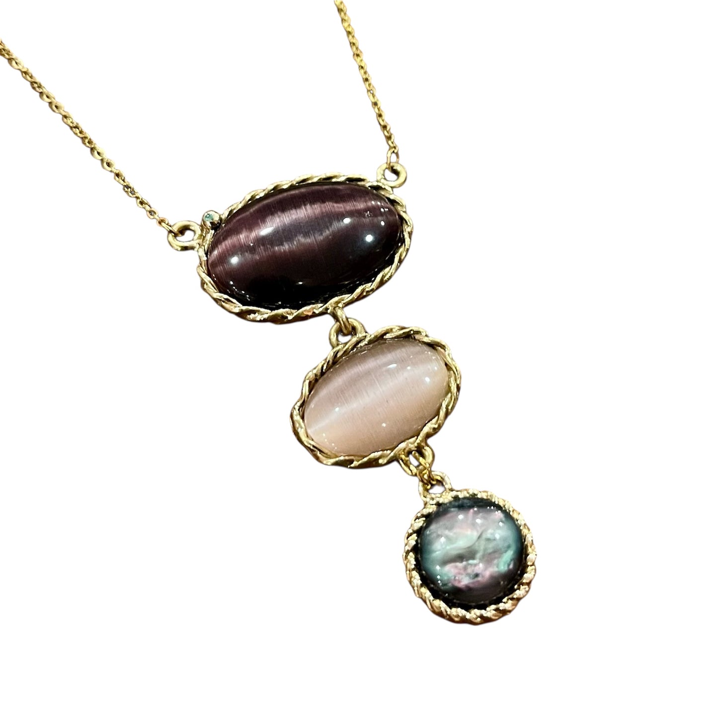 Collana tris resine